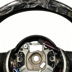 Volante Deportivo Personalizado M Sports de Fibra de Carbono con Luces LED para <span class=keywords><strong>BMW</strong></span> F20 F32 F36 E87 F11E61 E81 E83 E85 - Product Image 4