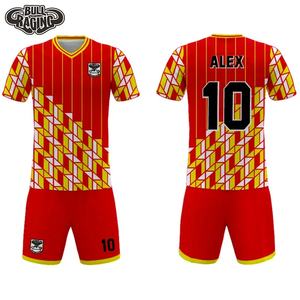 Uniformes de maillot de football et de football à séchage rapide personnalisables, kit court en maille avec impression par sublimation avec logo du club de l'équipe de Thaïlande - Product Image 1