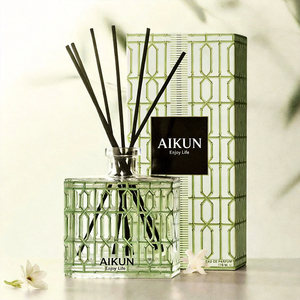 ขวดแก้วสี Aikun ลายหรูหรา กล่องของขวัญสุดพรีเมียม สูตร MMB ขนาด 175 มล. ชุดน้ำหอมปรับอากาศแบบก้านไม้หอม สำหรับตกแต่งบ้าน ขายส่ง - Product Image 1