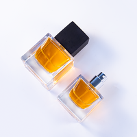 Flacon de parfum classique carré à fond épais en verre 30ml 50ml 100ml Contenant de parfum polyvalent Grand stock Vente en gros