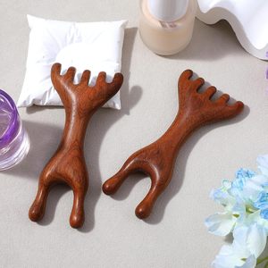 Peigne à dents larges en bois de santal rouge fait main pour masser le cuir chevelu, pliable, pour la maison, les voyages et l'utilisation en salon - Product Image 5
