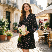 Robe élégante à pois pour femmes élégante robe mi-longue en mousseline de soie à manches longues et col à volants avec ambiance vintage