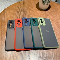 Meilleurs accessoires contraste pare-chocs Surface mate translucide lisse sensation mince téléphone couverture arrière étui pour Oneplus 10 Pro 5g
