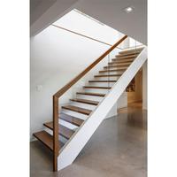 Escalier droit à double latéral en forme de L, design moderne