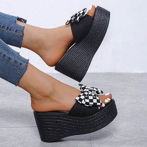 2025 <b>Summer</b> Women's New Butterfly Bow Grid Thick Bottom Large Women's Slippers - Product Image 3