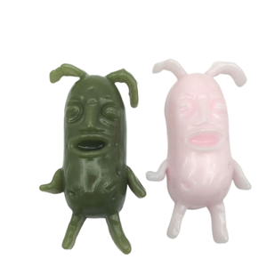 Llavero de peluche Kawaii USAGI Rabbit Chiikawa hecho a mano, juguete antiestrés grande de fresa Taba TPR, juguetes blandos para apretar y divertirse - Product Image 1