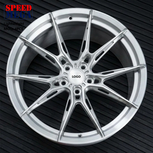 ล้อแม็กซ์ Speed Mega ขนาด 19 นิ้ว น้ำหนักเบา 10 ก้าน ดีไซน์ Y Split สีเงินขัดเงา สำหรับรถยนต์ ขอบเว้าเพิ่มประสิทธิภาพ - Product Image 1