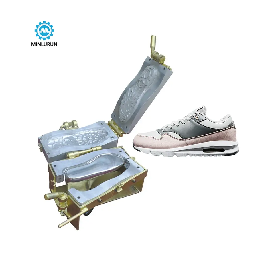 Yingrun PU Shoes DIP Mold Maker Making Safety Shoe Molding Mould For Casual Sport Footwear China Machine