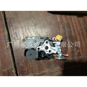 ตัวกระตุ้นล็อคประตู Guangzhou Xinsende รุ่น 15068499 931-318 ใช้ไฟ DC 12V ผลิตจากพลาสติก สำหรับรถยนต์ Chevrolet - Product Image 2