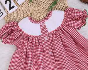 Set di pagliaccetto personalizzato per abiti natalizi con smock ricami a quadretti rossi per abbinarsi ai fratelli vestiti natalizi per bambini - Product Image 3
