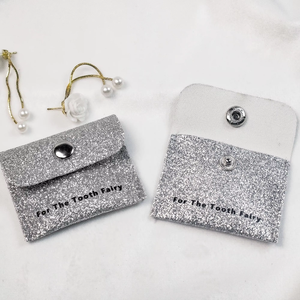 Bolsa de Joyería Personalizable de Piel Sintética PU Pequeña de Lujo con Brillo Plateado, Lavable, para Guardar Lápiz Labial, Maquillaje y Pendientes - Product Image 4