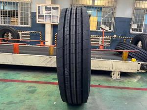 Neumáticos para Camión 295/75R22.5 11R22.5, Neumáticos de Dirección y Tracción Royalmega Vietnam, para Todas las Posiciones - Product Image 3