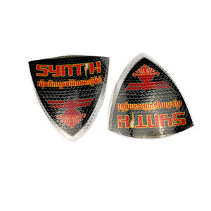 Autocollant <span class=keywords><strong>réfléchissant</strong></span> imperméable adhésif Logo pour casques de moto et voitures Matériel PVC Emballé en carton - Product Image 2