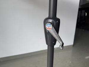 <span class=keywords><strong>Parasol</strong></span> de jardin pliable moderne de 2,7 m, imperméable, pour terrasse extérieure, avec structure en aluminium et fibre de verre, mobilier de jardin extérieur - Product Image 4