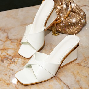 Sandalias de Tacón Alto con Plataforma para Mujer Huidong, Verano 2025, Punta Cuadrada, Parte Superior de Cuero Reciclado, Suela de Goma, Estilo Europeo-Americano - Product Image 1