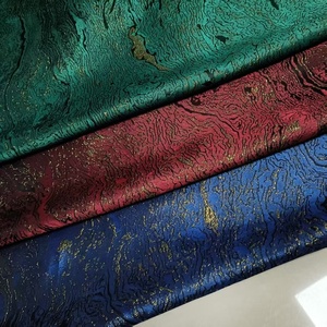 Tissu Jacquard Brocart Métallique JSQ552B à Motif <span class=keywords><strong>Peinture</strong></span> Abstraite, 73% Polyester, 27% Métallique, <span class=keywords><strong>pour</strong></span> Vêtements de Soirée - Product Image 5