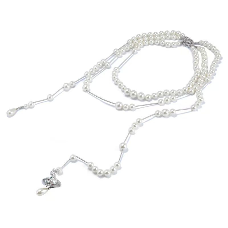 Silver white pearl