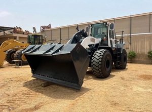 รถตักล้อยาง Caterpillar 966G มือสอง ขนาด 6 ตัน เครื่องยนต์ CAT 3306 บุ้งกี๋ 4.0 เมตร มอเตอร์ แบริ่ง ปั๊ม ชั่วโมงการทำงานต่ำ - Product Image 3