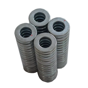 N52 Anneau Aimant Néodyme Grand <span class=keywords><strong>Prix</strong></span> de ferraille pour les matériaux magnétiques - Product Image 1