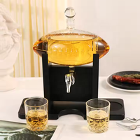 Fournisseurs d'usine Ensemble de carafes à whisky de football 47oz Verres à tequila pour hommes avec bec Refroidisseur de football pour le vin et l'utilisation de cadeaux