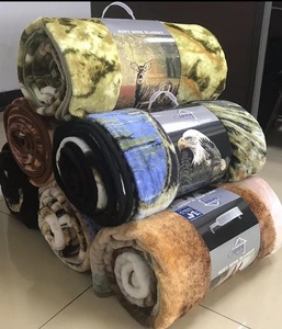 <span class=keywords><strong>Achat</strong></span> <span class=keywords><strong>groupé</strong></span> en gros de couverture raschel double couche épaissie 100% polyester polaire confortable multicolore pour les quatre saisons - Product Image 6