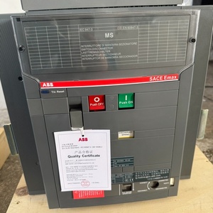 Interruptor de Circuito de Aire E3N2500 2500A 3P con Comunicación RS485 para PLC - Product Image 1