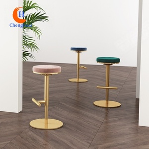 Barra de <span class=keywords><strong>Bar</strong></span> Estilo Nórdico Minimalista con Sillas Giratorias Ajustables, Mostrador de <span class=keywords><strong>Bar</strong></span> Moderno con Taburetes Altos - Product Image 1