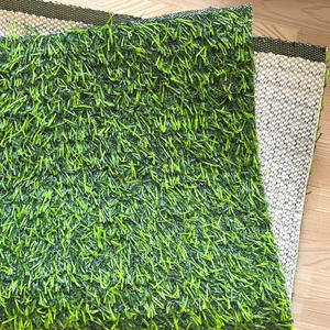 Tapis décoratif extérieur en plastique vert de tapis de <span class=keywords><strong>gazon</strong></span> <span class=keywords><strong>artificiel</strong></span> pour le balcon et la maternelle plante artificielle durable - Product Image 5