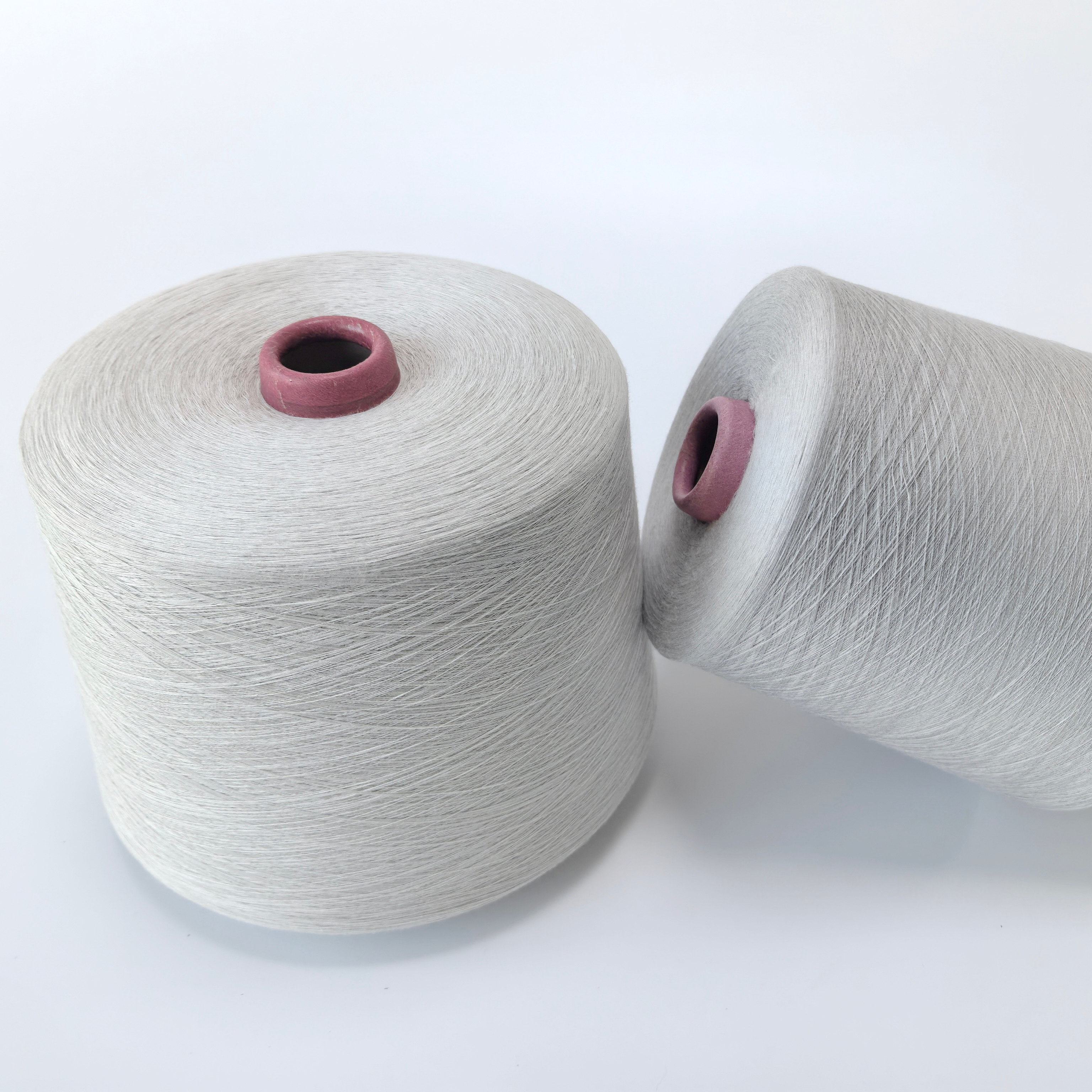 Светло-серый Ne40 Siro Spun 15% вискоза Графен 35% бамбука 50% чесаный хлопок меланжевая пряжа для шитья вязания