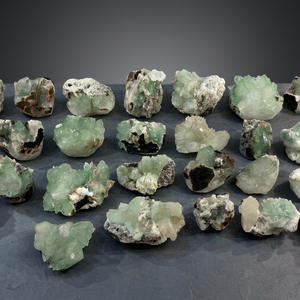 Cristal de Apofilita Natural, Clúster de Cristales Transparentes en Matriz Bruta, Espécimen de Mineral Crudo Coleccionable para Arte Decorativo y Feng Shui - Product Image 5
