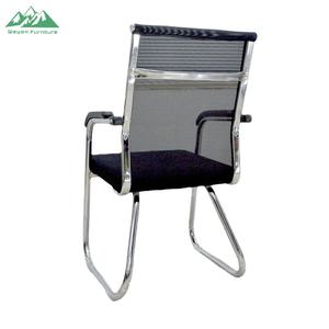 Silla de Reuniones Ergonómica Extensible Wayon con Base de Trineo y Soporte Lumbar Integrado para Sala de Juntas - Product Image 5