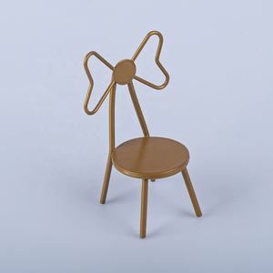 Nouvelle conception Maison de poupée 1:12 DIY Mini modèle de <span class=keywords><strong>cabane</strong></span> Accessoires de scène OB11 Chaise papillon - Product Image 4