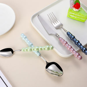 أطقم أدوات مائدة عصرية صديقة للبيئة وقابلة لإعادة الاستخدام مع مقابض سيراميك وأدوات مائدة من الفولاذ المقاوم للصدأ - Product Image 2