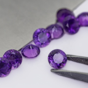 Pietre preziose originali all'ingrosso sciolte 100% <span class=keywords><strong>ametista</strong></span> <span class=keywords><strong>viola</strong></span> naturale <span class=keywords><strong>pietra</strong></span> di <span class=keywords><strong>ametista</strong></span> brasiliana - Product Image 3