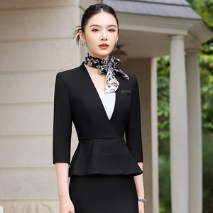 Tenue professionnelle féminine d'été légère, style élégant et raffiné, pour esthéticiennes et personnel <span class=keywords><strong>de</strong></span> salon <span class=keywords><strong>de</strong></span> <span class=keywords><strong>beauté</strong></span> haut <span class=keywords><strong>de</strong></span> gamme. - Product Image 2