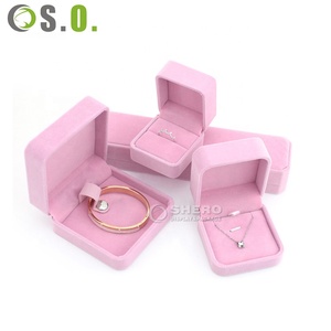 Shero Coffret à bijoux de luxe en velours rose pour pendentif boucle d'oreille bague collier bracelet jonc - Product Image 4