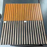 Panneau de plafond en PVC imperméable pour les intérieurs à usage quotidien, dalles de plafond en PVC pour une décoration de plafond simple
