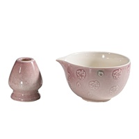Nouvel ensemble de fouet à matcha floral avec bec verseur et bol à matcha de style Song, ustensile en céramique gaufrée de style chinois pour le thé, pour l'exportation
