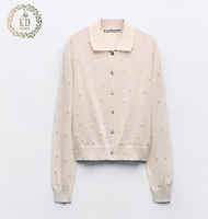 KD fabrication de tricot personnalisé OEM ODM Designer Polo simple col coquille boutons fausses perles tricots femmes Cardigan pull
