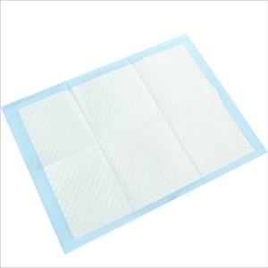 แผ่นรองเปลี่ยนผ้าอ้อมสัตว์เลี้ยงแบบใช้แล้วทิ้ง เกรดโรงพยาบาล ทนทาน สำหรับสุนัขและแมว อุปกรณ์เสริมสำหรับการเดินทางในรถยนต์ ผลิตจากเยื่อฟลัฟฟ์ SAP ญี่ปุ่นและอเมริกา - Product Image 6