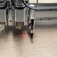 Machine de découpe CNC pour tissus de rideaux, stores enrouleurs, stores zébrés, rideaux occultants, coton, soie, toile Oxford, PVC