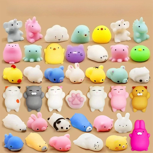 20 Pezzi Assortiti di Giocattoli Kawaii Mochi Squishy, Mini Gattini Morbidi Antistress, Regalo di Natale per Adulti e Bambini - Product Image 1