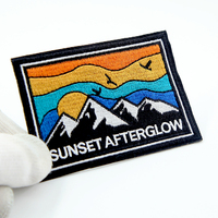 Patch brodé 3D thermocollant avec logo de marque en gros, lettres à coudre, badges et patchs brodés unis