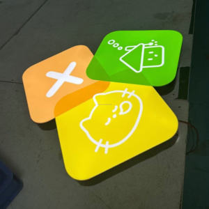 Letrero Acrílico Iluminado LED 3D Personalizado a Todo Color, Impresión UV <span class=keywords><strong>Plana</strong></span>, Logotipo para Tienda, Brillante, Duradero, Impermeable, para Empresas, Garantía de 2 Años - Product Image 6