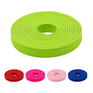 Collare Riflettente di Lusso in Nylon Resistente, Nastro Impermeabile con Rivestimento in PVC, Materiale Morbido per Cani, Cinghie Luminose al Buio - Product Image 1