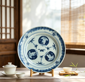 Assiette en céramique Jingdezhen peinte à la main sous glaçure, motif garçon lotus et bambou, en <span class=keywords><strong>porcelaine</strong></span> bleue et blanche, plaque ronde, figurine antique - Product Image 3