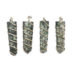 Colgantes de envoltura de lápiz plano de piedra lunar de arcoíris negro Artesanía de piedra semipreciosa - Product Image 1