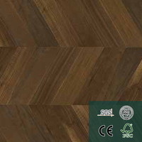 Parquet en bois d'ingénierie moderne en forme d'arête de poisson, motif personnalisé, vente en gros par lots, sol composite écologique