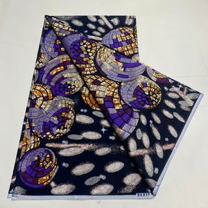 Grand Tissu Ciré Africain Pagnes <span class=keywords><strong>Hollandais</strong></span> en Gros <span class=keywords><strong>Pagne</strong></span> Authentique Tissu Africain Véritable Imprimé Wax 6 Yards pour Vêtements - Product Image 4