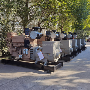 Générateur marin silencieux de 300 kW pour navire, refroidi par eau de mer, 400 CV, 400 kVA - Product Image 1